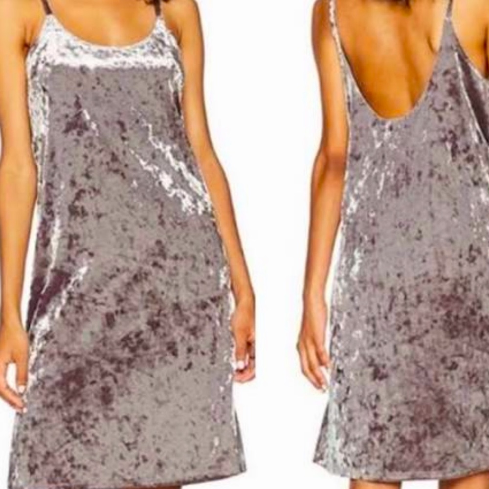 ⭐️NWT! Michelle by Commune- Fidelity crushed velvet Slip Dress!